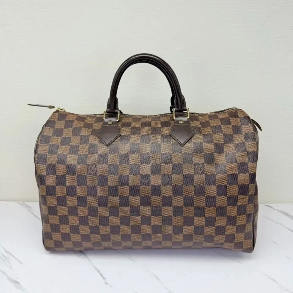 Louis Vuitton Women Pre-Loved Bag Very Good Condition